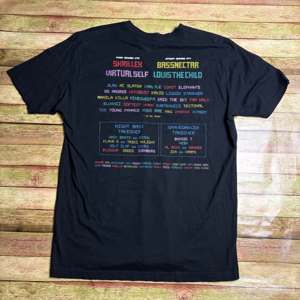 Lights All Night 2019 Lineup Festival Graphic T-Shirt XL